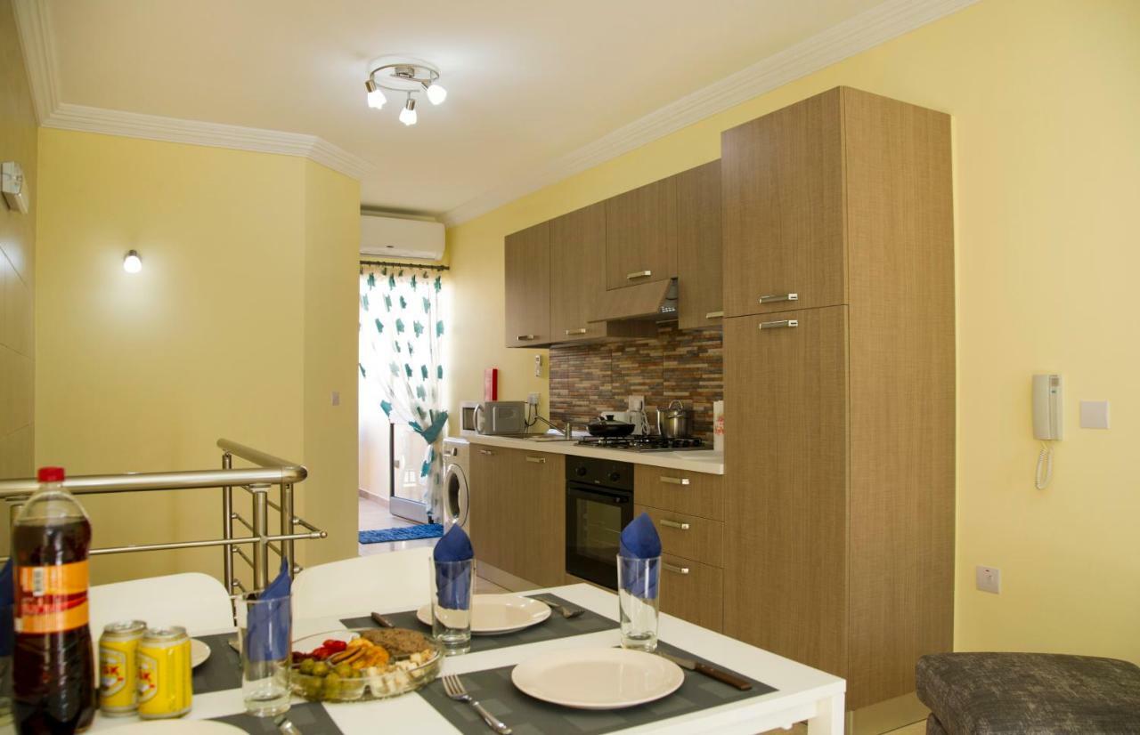 Sliema Duplex 1 Bedroom Apartment With 2 Bathrooms- Sleep 4 Exteriér fotografie